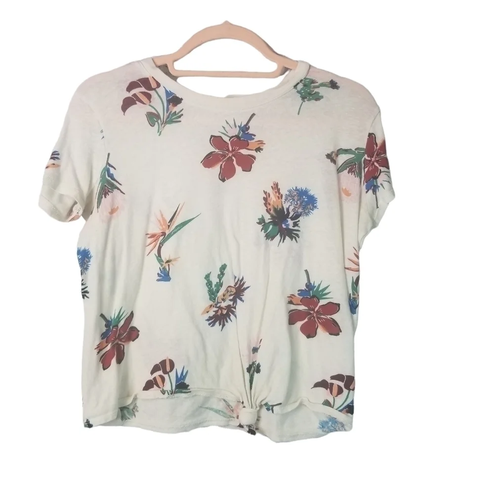 Madewell fromt knot tee hawaiian hideaway